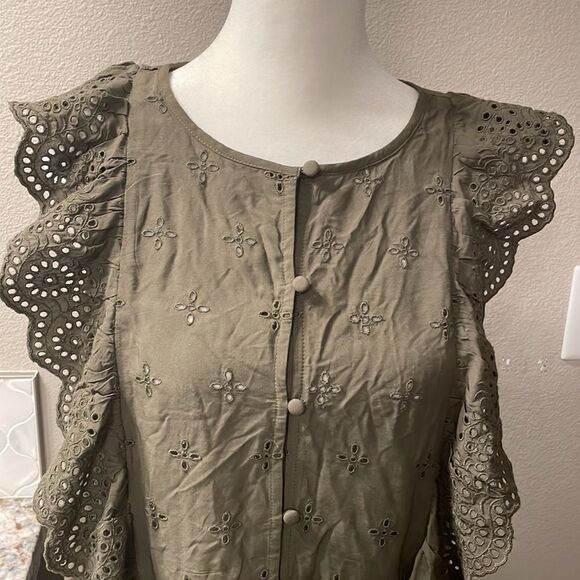 Ann Taylor Loft Eyelet Peplum Blouse - Picture 4 of 4